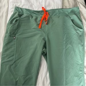 Figs Kade Cargo Scrub Pants